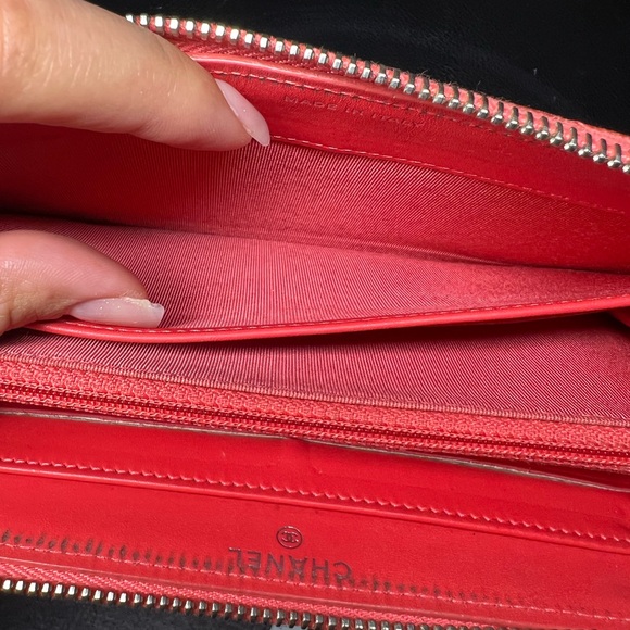 Chanel zippy wallet - Picture 9 of 15